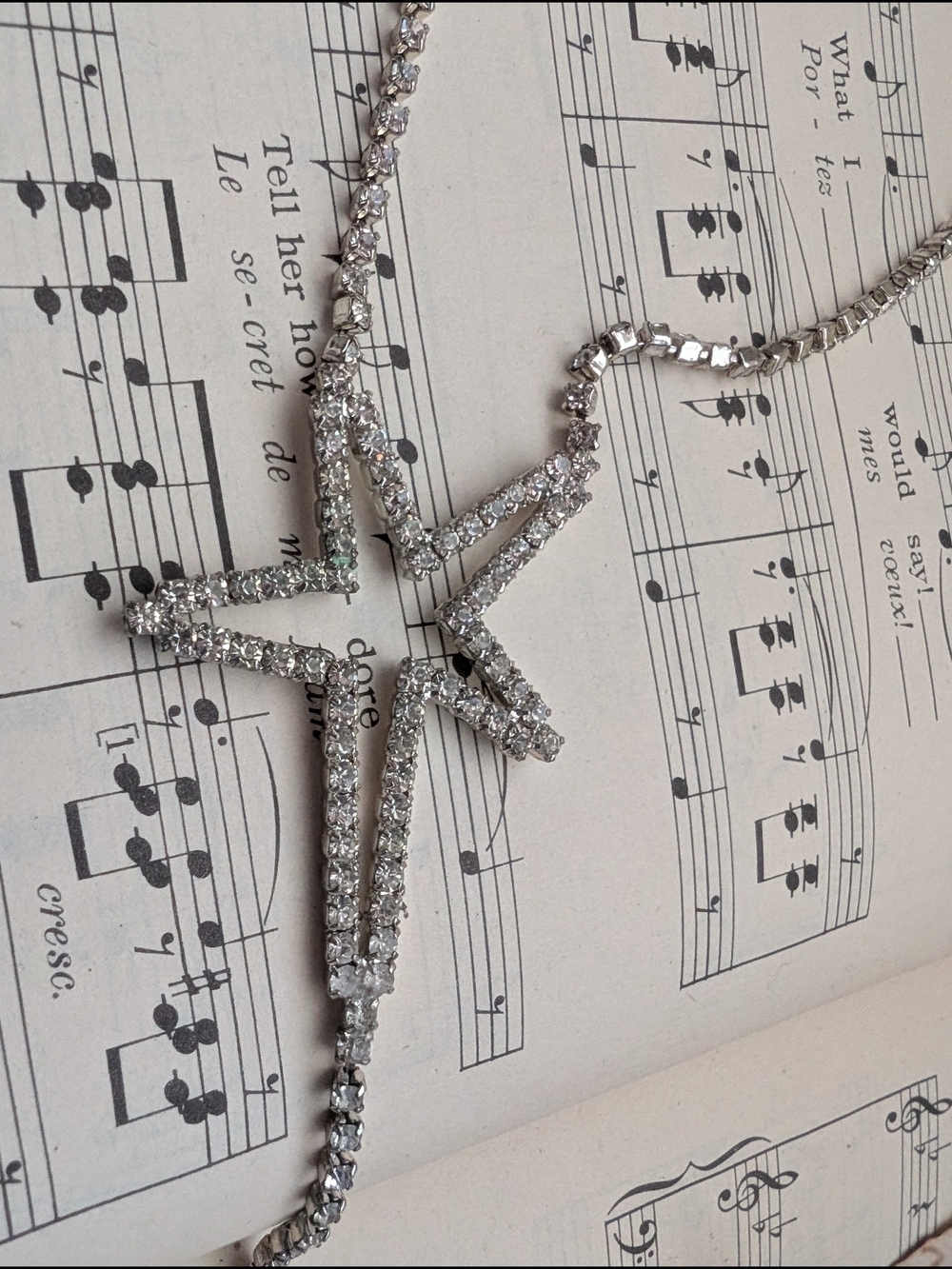 Silver Star Lariat Necklace - Sparkling Rhodium-Plated Y Drop Simon Chang - Picture 8 of 11